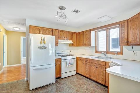 2 Cable Rd, Waretown, NJ 08758 photo 7