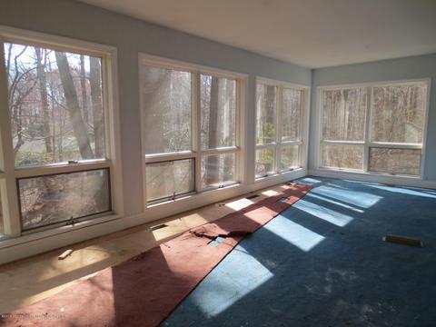 18 Mount Dr, Holmdel, NJ 07733 photo 6
