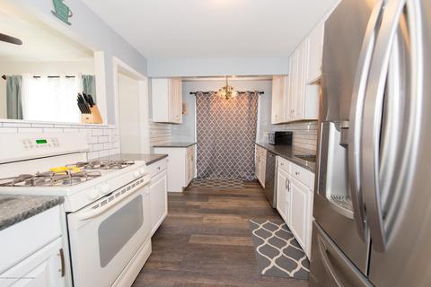 19 Dina Pl, Jackson, NJ 08527 photo 9