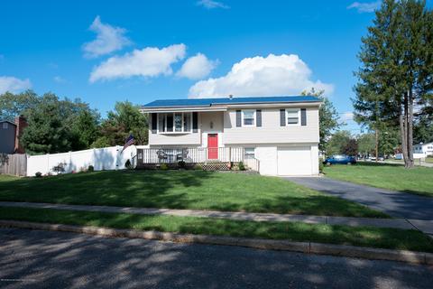 19 Dina Pl, Jackson, NJ 08527 photo 2