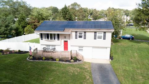 19 Dina Pl, Jackson, NJ 08527 photo 3