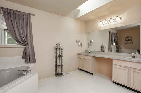 50 Stratton Rd, Matawan, NJ 07747 photo 12