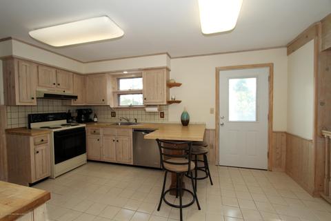 813 Windsor St, Lacey, NJ 08734 photo 2