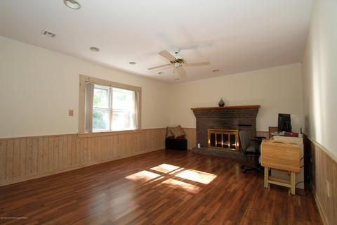813 Windsor St, Lacey, NJ 08734 photo 11