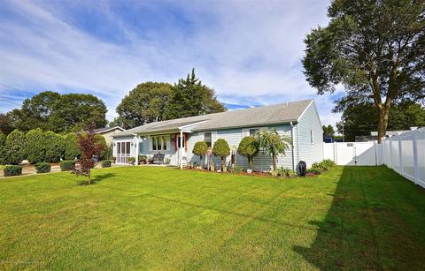 220 Conifer Dr, Forked River, NJ 08731 photo 1