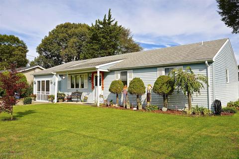 220 Conifer Dr, Forked River, NJ 08731 photo 3