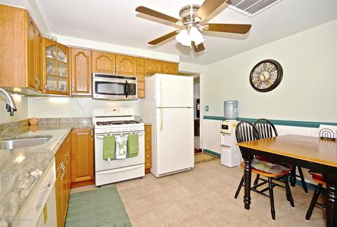 220 Conifer Dr, Forked River, NJ 08731 photo 10