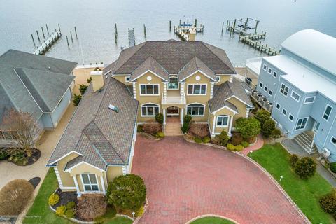 1199 Capstan Dr, Forked River, NJ 08731 photo 1