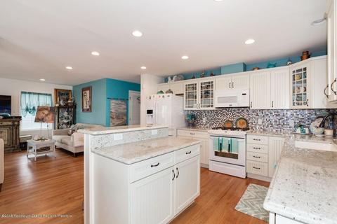 68 Vanard Dr, Brick, NJ 08723 photo 5