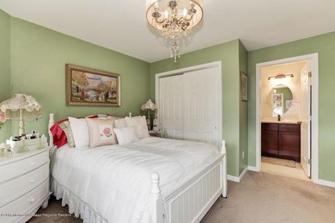 68 Vanard Dr, Brick, NJ 08723 photo 19