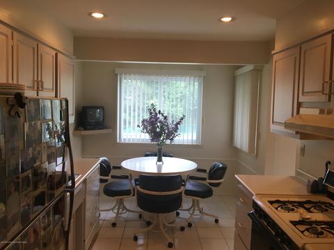 5 Mark Pl, Jackson, NJ 08527 photo 2