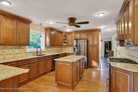 32 Middlebrook Dr, Ocean, NJ 07712 photo 16