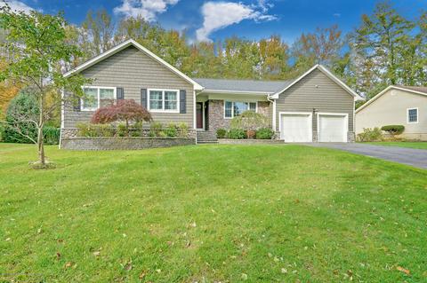 32 Middlebrook Dr, Ocean, NJ 07712 photo 1