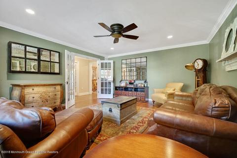 32 Middlebrook Dr, Ocean, NJ 07712 photo 8