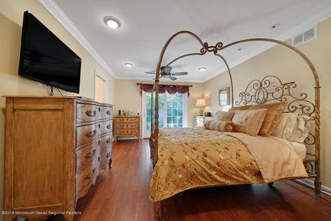 32 Middlebrook Dr, Ocean, NJ 07712 photo 24