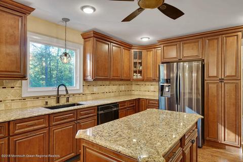 32 Middlebrook Dr, Ocean, NJ 07712 photo 15