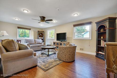 32 Middlebrook Dr, Ocean, NJ 07712 photo 10