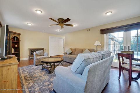 32 Middlebrook Dr, Ocean, NJ 07712 photo 11