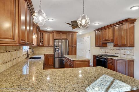 32 Middlebrook Dr, Ocean, NJ 07712 photo 20