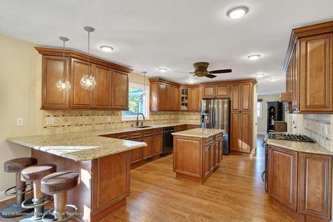 32 Middlebrook Dr, Ocean, NJ 07712 photo 17