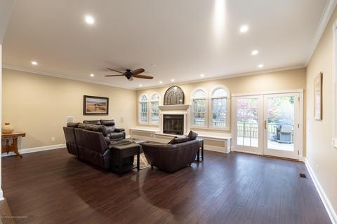 5 Willow Ave, Matawan, NJ 07747 photo 14