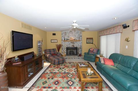 71 Captains Ct, Brick, NJ 08723 photo 15