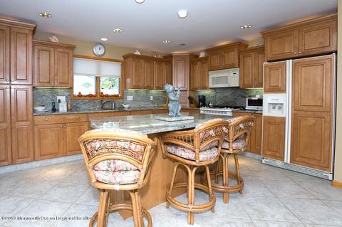 71 Captains Ct, Brick, NJ 08723 photo 12