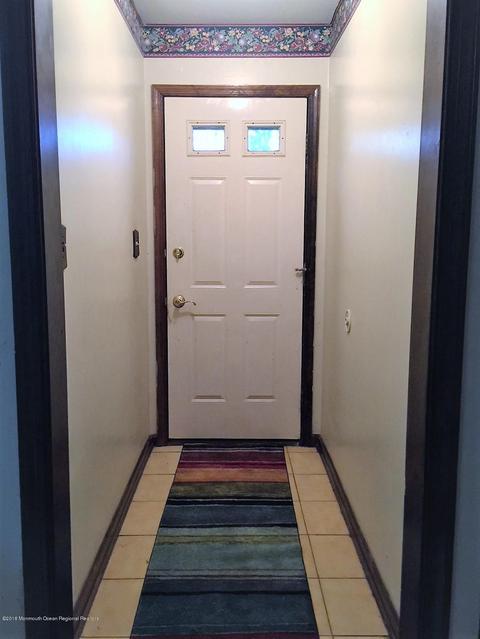 10 Fox Hill Rd, Edison, NJ 08820 photo 9