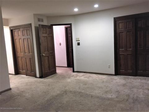 10 Fox Hill Rd, Edison, NJ 08820 photo 14