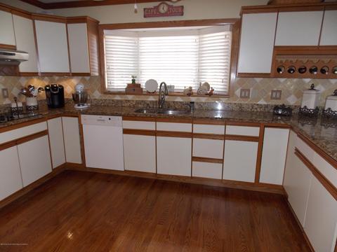 200 Springfield Ave, Pine Beach, NJ 08741 photo 31