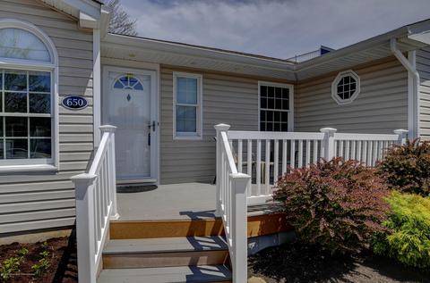 650 Fairview Ln, Forked River, NJ 08731 photo 2
