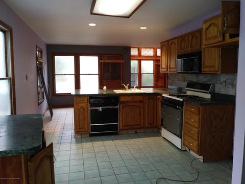 12 Barnes Dr, Brick, NJ 08723 photo 9
