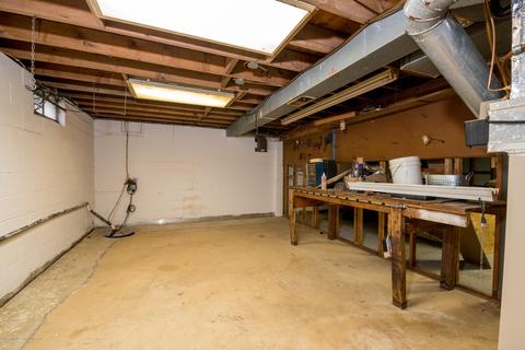 20 Westbrook Rd, Howell, NJ 07731 photo 15