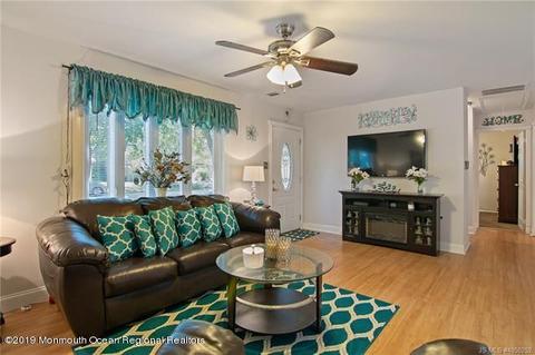 303 5th St, Waretown, NJ 08758 photo 2