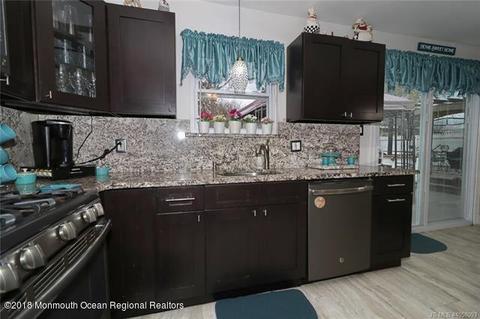 303 5th St, Waretown, NJ 08758 photo 9