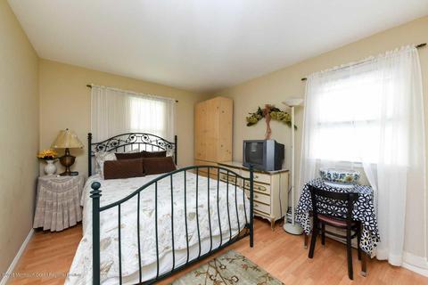 37 Sidney Ct, Brick, NJ 08724 photo 17
