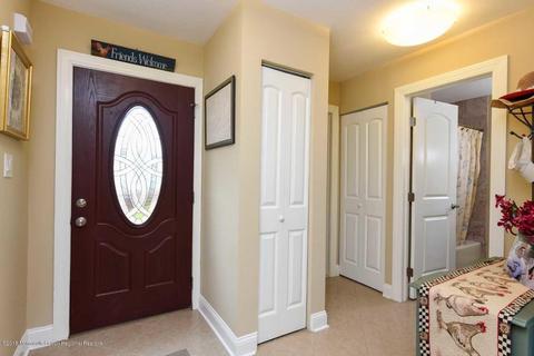 37 Sidney Ct, Brick, NJ 08724 photo 5