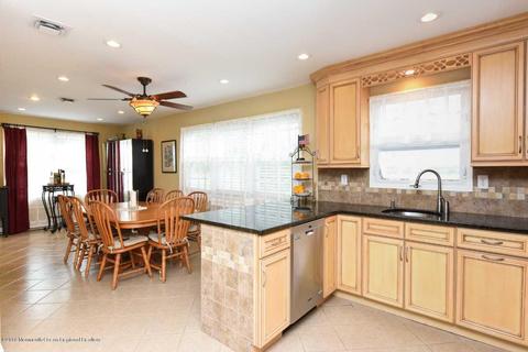 37 Sidney Ct, Brick, NJ 08724 photo 16