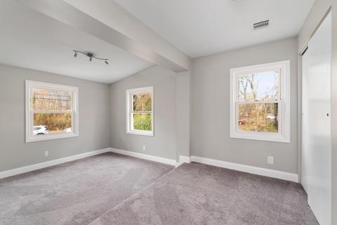 27 Willow Ave, Matawan, NJ 07747 photo 17