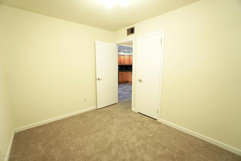39 Gurley Rd, Edison, NJ 08817 photo 22