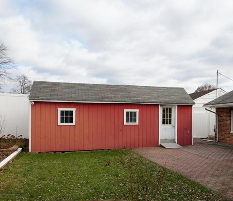 39 Gurley Rd, Edison, NJ 08817 photo 5