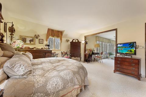 4 E Brook Dr, Holmdel, NJ 07733 photo 28