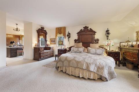 4 E Brook Dr, Holmdel, NJ 07733 photo 27