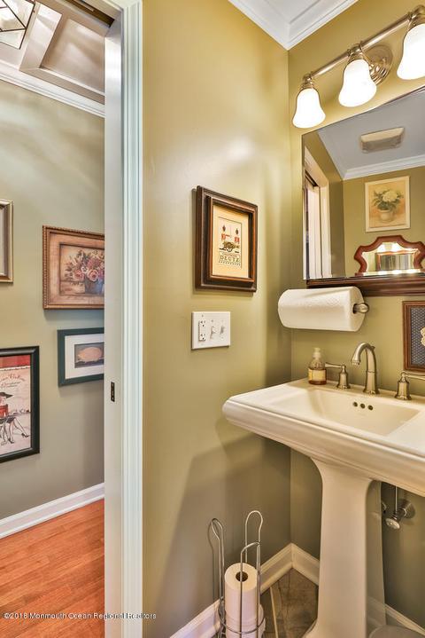 10 Packer Ave, Rumson, NJ 07760 photo 32