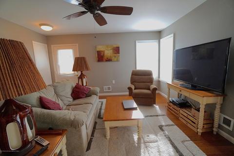 24 Kent Dr, Forked River, NJ 08731 photo 10