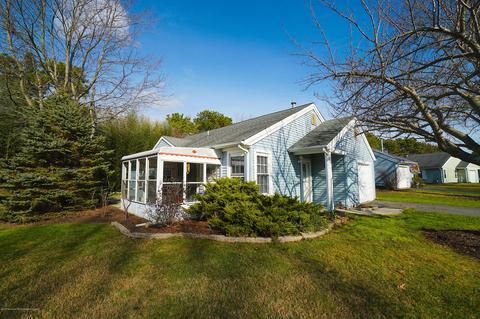 24 Kent Dr, Forked River, NJ 08731 photo 3