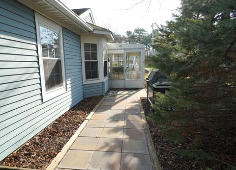24 Kent Dr, Forked River, NJ 08731 photo 4