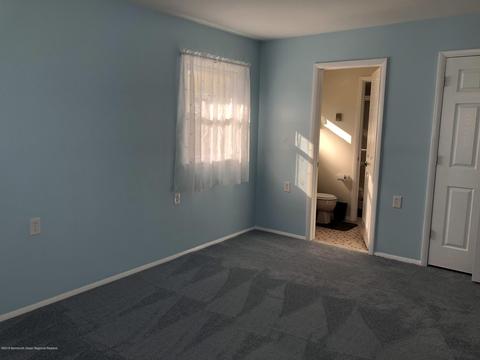 45 Markham Rd, Brick, NJ 08724 photo 8