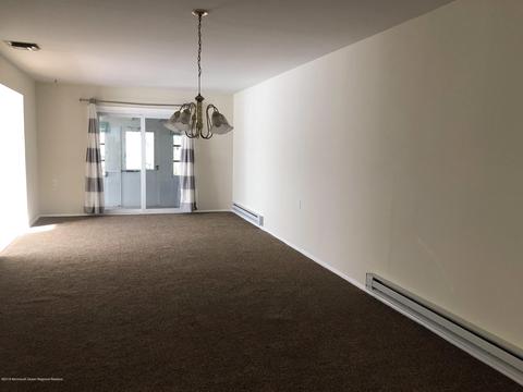 45 Markham Rd, Brick, NJ 08724 photo 10