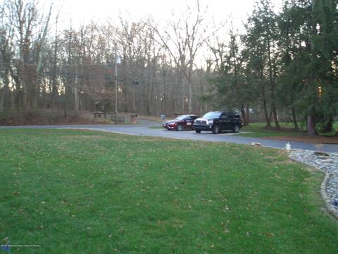 1041 Windsor Rd, Millstone, NJ 08535 photo 27